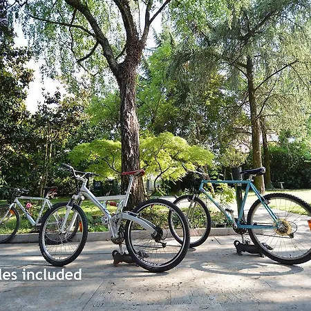Вилла Venice Mainland Priv Garden 9pax Wifi Bike *