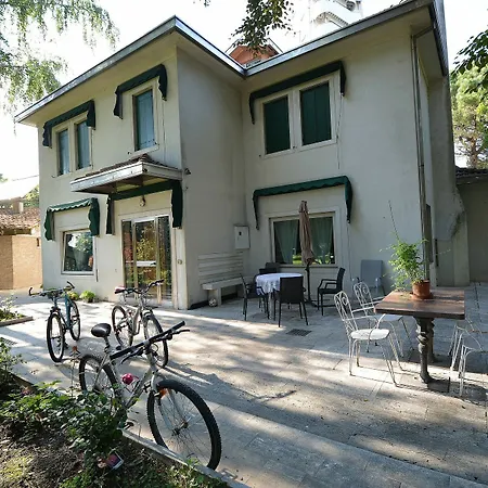 Venice Mainland Priv Garden 9pax Wifi Bike ヴィラ メストレ